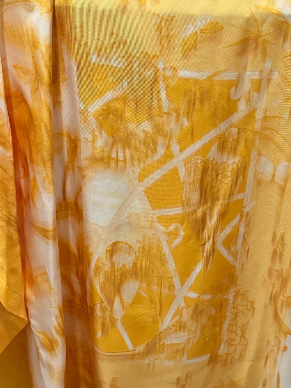 Salvatore Ferragamo Cream and yellow Lightweight Top - Picture 8 of 8